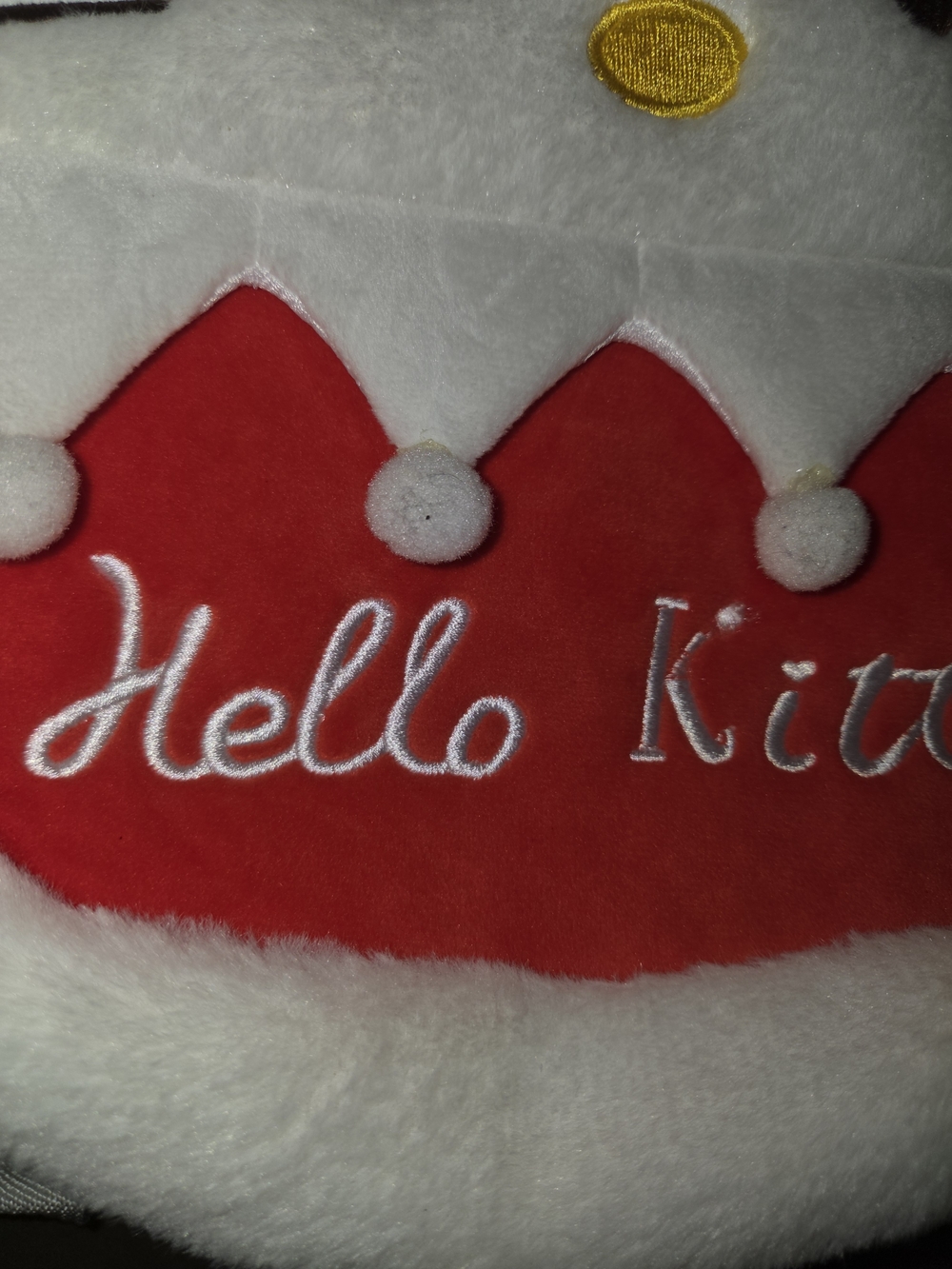 Hello Kitty Kids White & Red‎ Plush Backpack - Picture 3 of 15